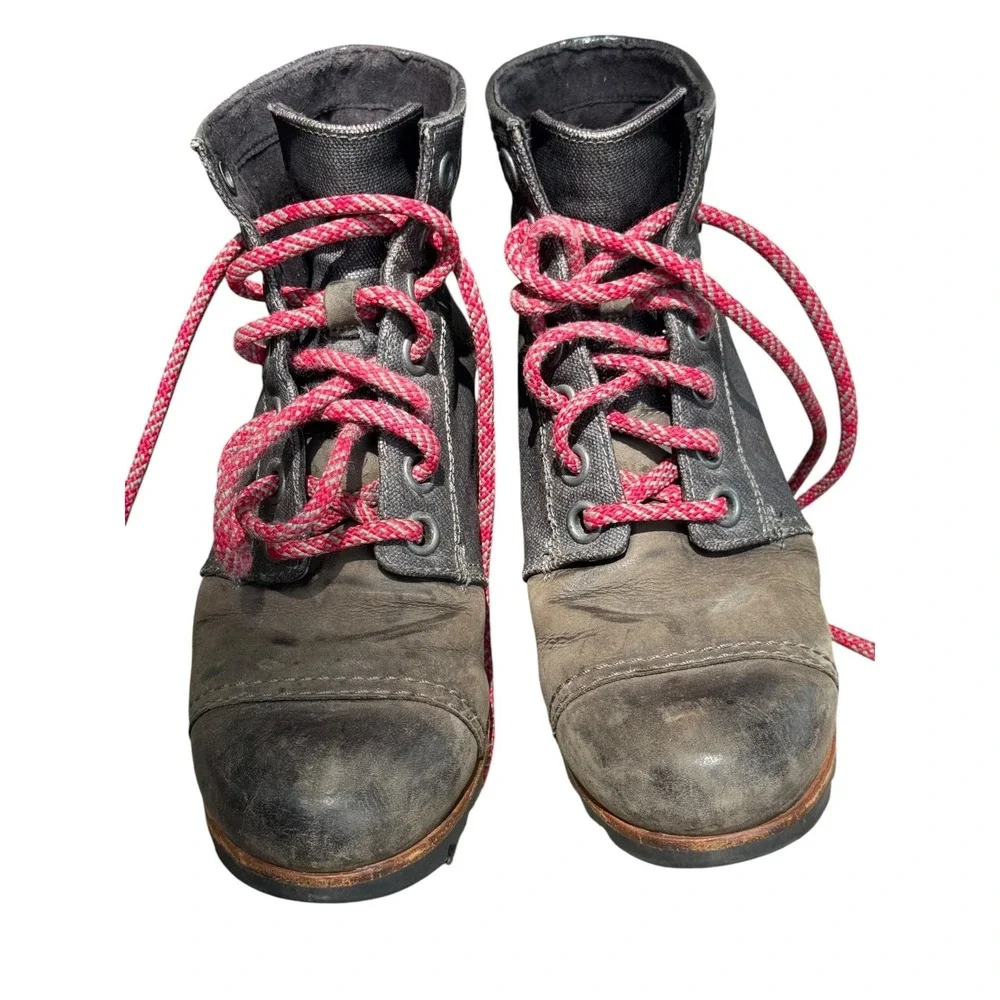 women sorel
